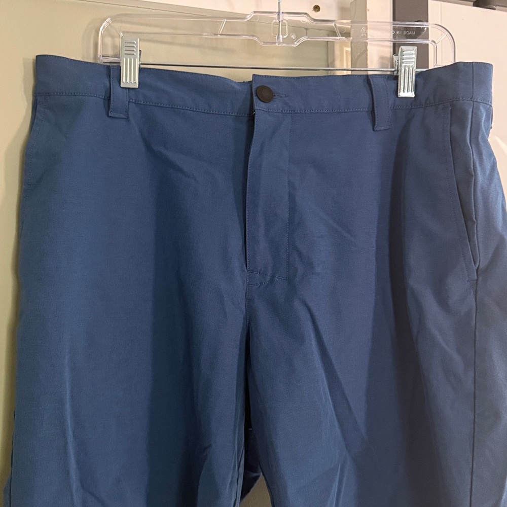 Banana Republic Shorts - Picture 2 of 10